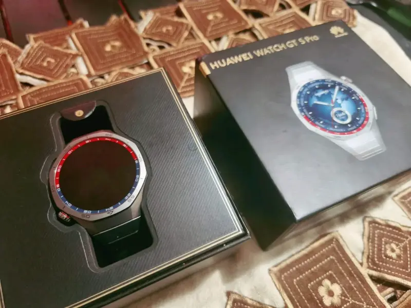 Huawei Watch GT 5 Pro con caja original - 2