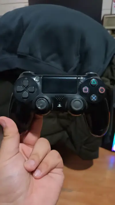 Consola PlayStation 4 Slim con Control (dañado) - miniatura 4