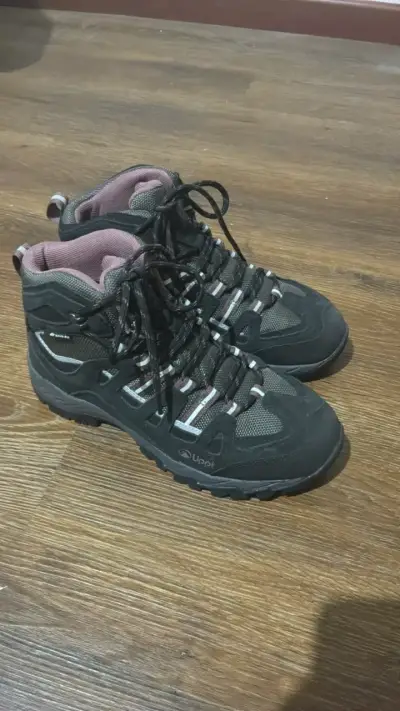 Botas de trekking lippi morado y negro - miniatura 1