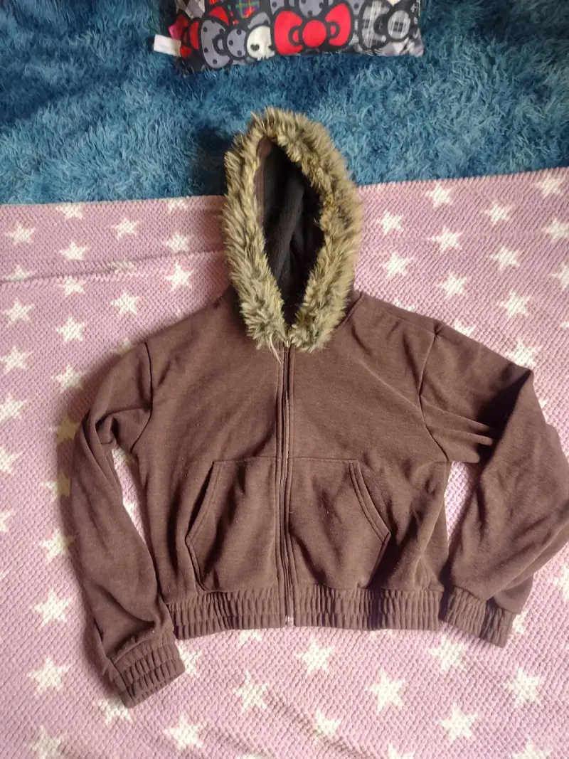 Conjunto de invierno marrón con capucha - 2