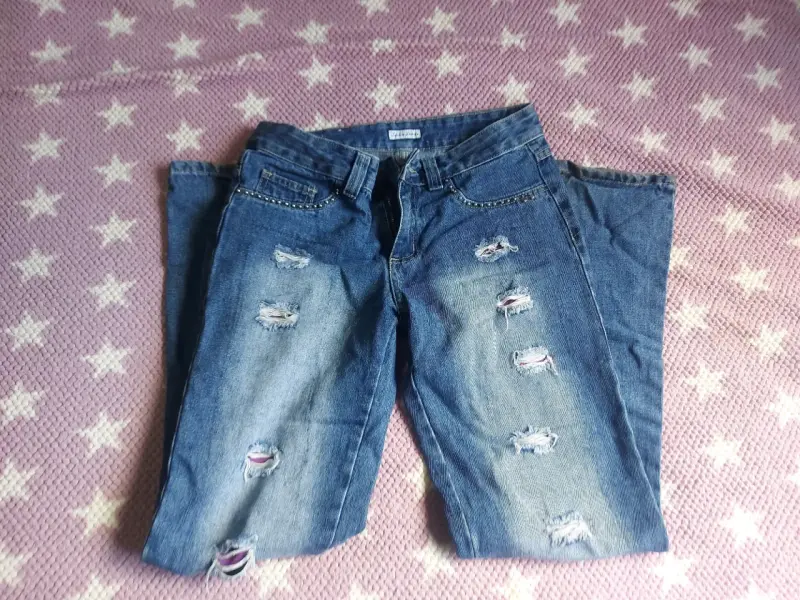 Jeans de mujer desgastados estilo casual