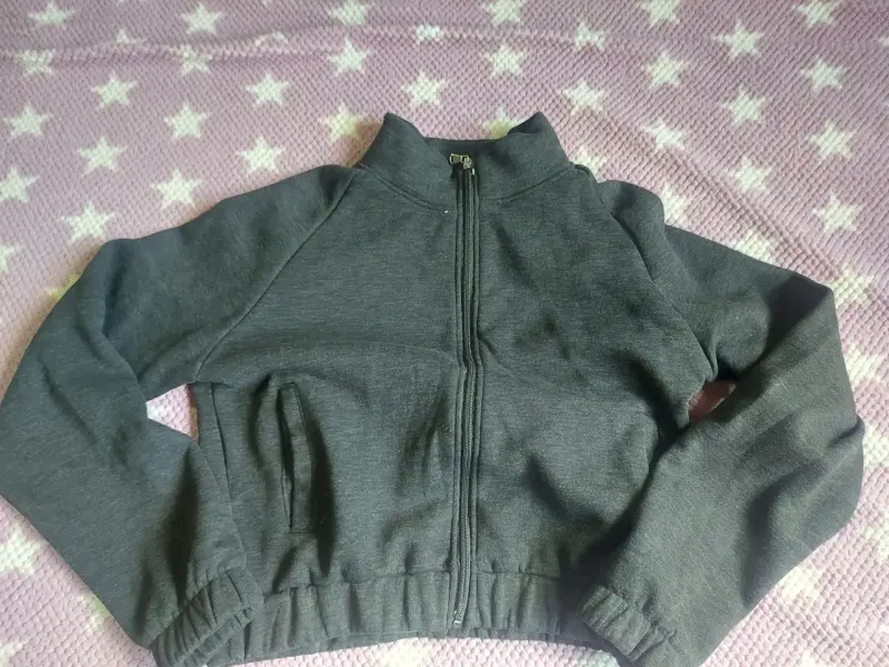 Conjunto deportivo gris oscuro para mujer - 2
