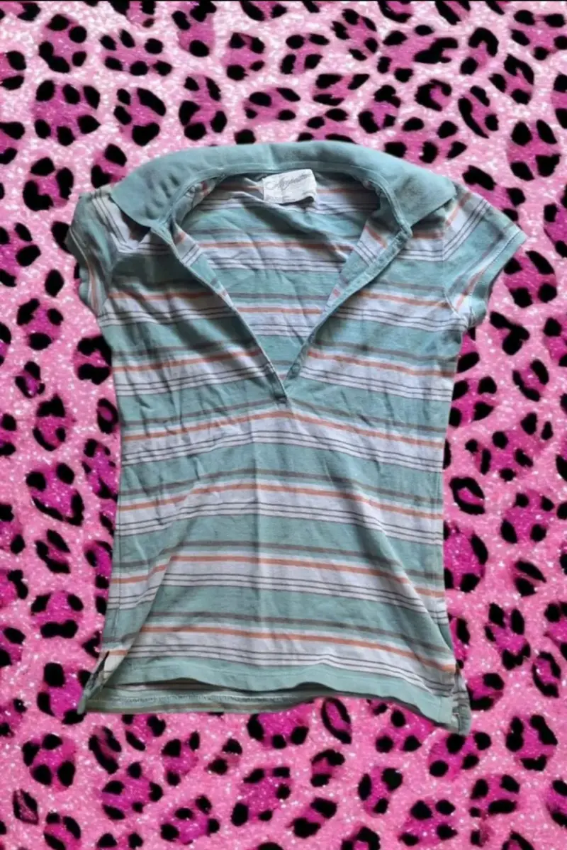 Polera rayada de mujer estilo casual