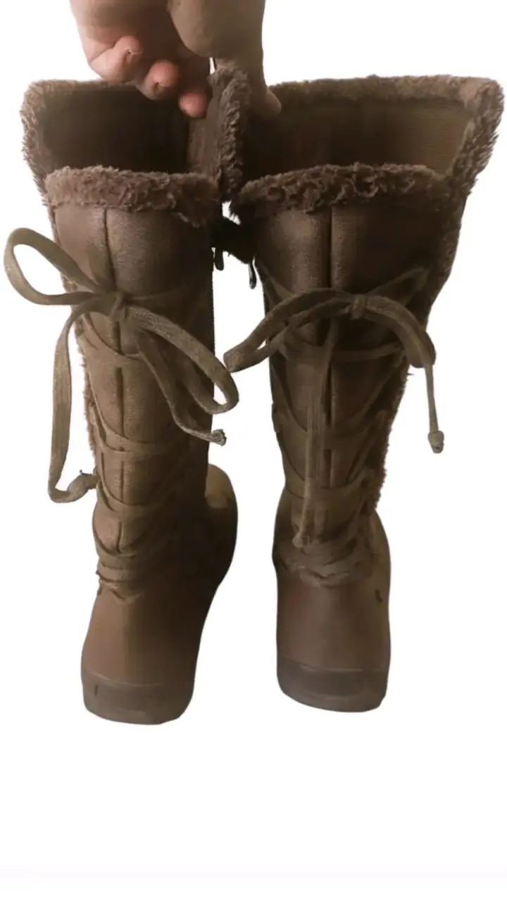 Botas de niña N°36 marrones con diseño de corazón - 5