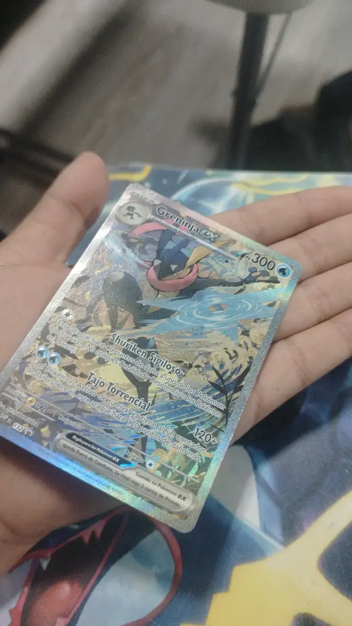 Carta Pokémon Greninja EX holográfica - 3