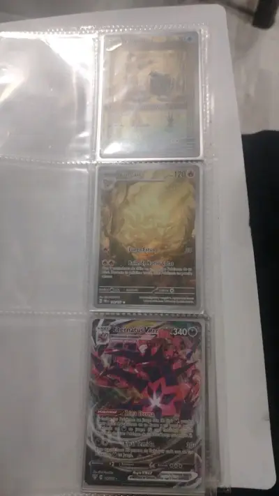 Colección de Cartas Pokémon Holo y VMAX - miniatura 3