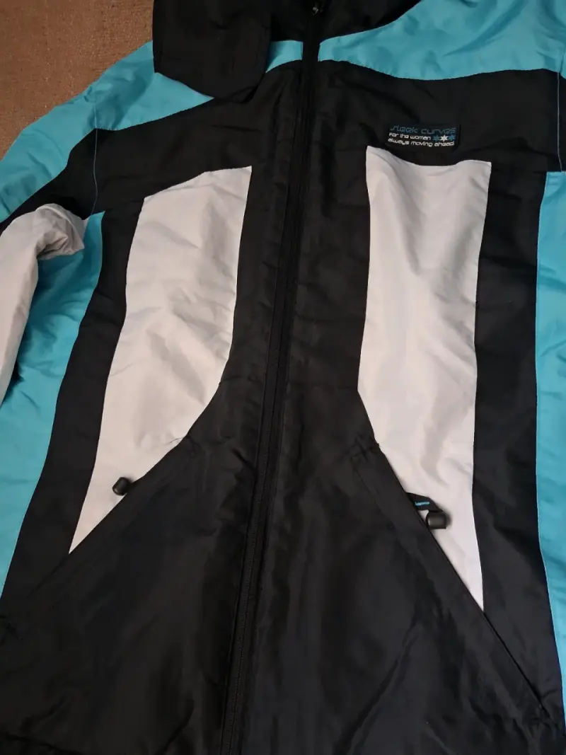 Chaqueta impermeable para hombre azul y negra - 3