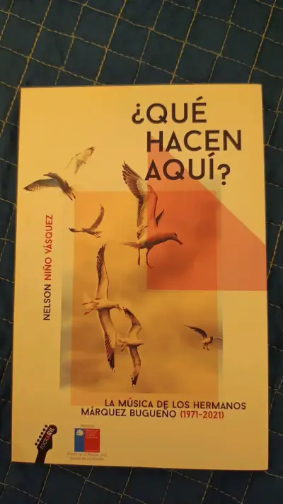 Libro '¿Qué Hacen Aquí?' de Nelson Niño Vásquez - miniatura 1