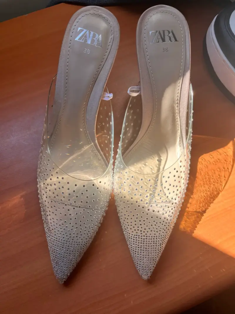 Tacones transparentes con cristales Zara talla 38 - 1