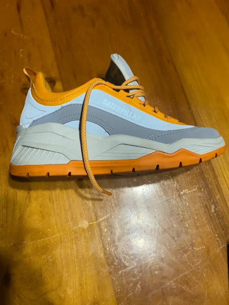 Zapatillas deportivas Caterpillar naranjas y gris - 1