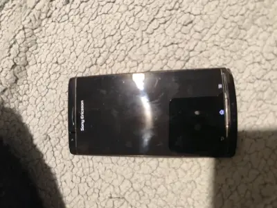 Sony Ericsson Xperia Arc S ⚠️BRICKEADO⚠️ - miniatura 1