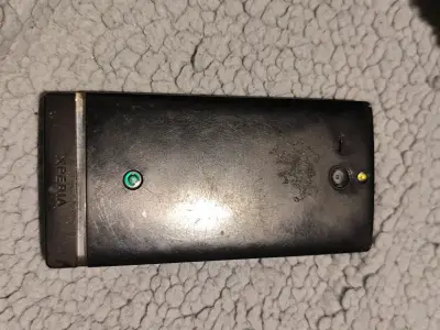 Sony Xperia U ST26i - miniatura 2