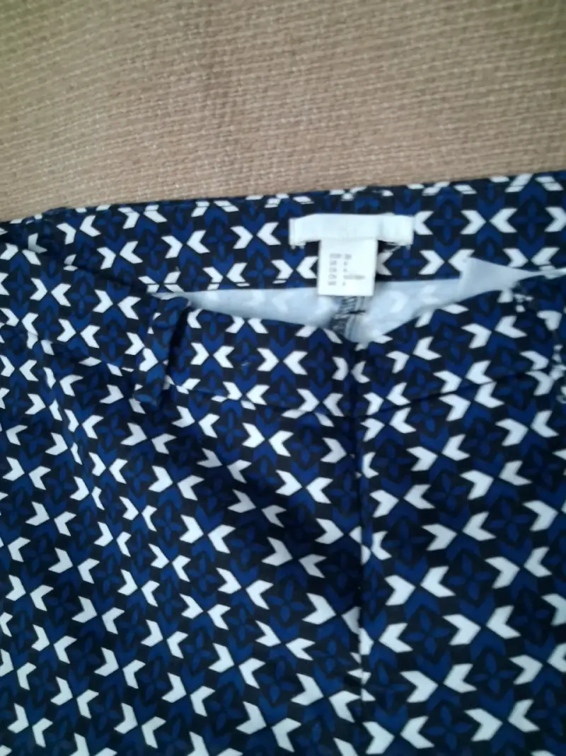 Pantalones estampados azul y blanco para mujer - 2