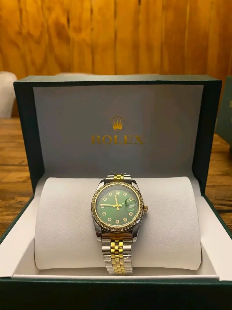 Reloj Rolex Datejust Verde Bicolor - 2
