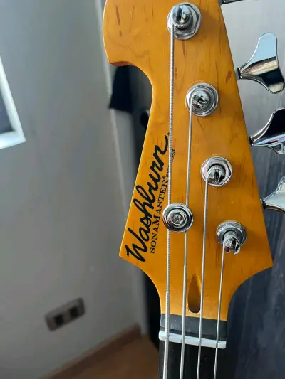 Bajo Eléctrico Washburn Sonamaster con Amplificador Donner - miniatura 3