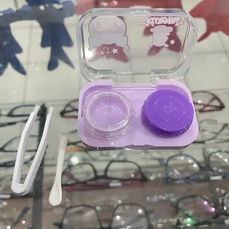 Estuche de lentes de contacto Kuromi con pinzas - 2