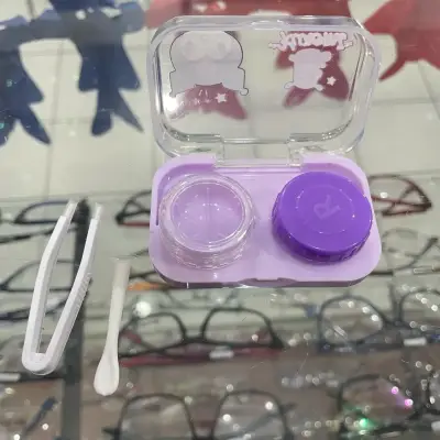 Estuche de lentes de contacto Kuromi con pinzas - miniatura 2