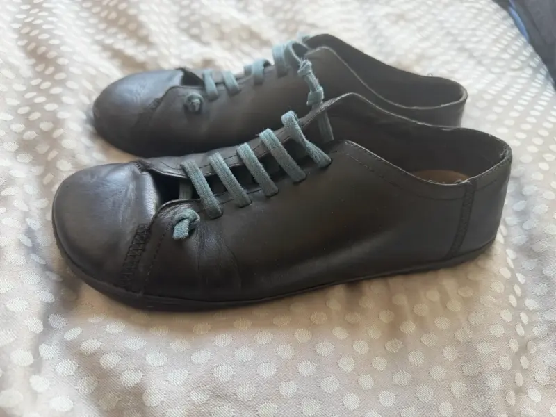 Zapatos de cuero negro con cordones Camper azules - 1