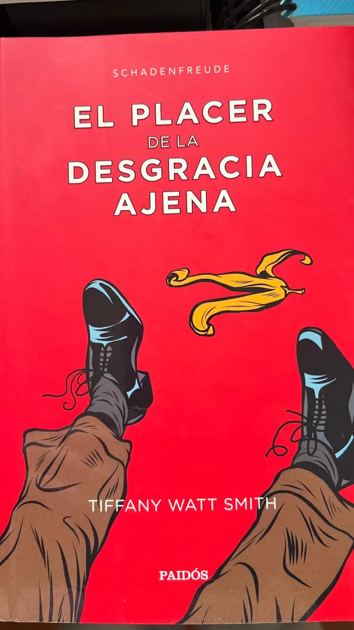 Libro 'El Placer de la Desgracia Ajena' de Tiffany Watt Smith - 1