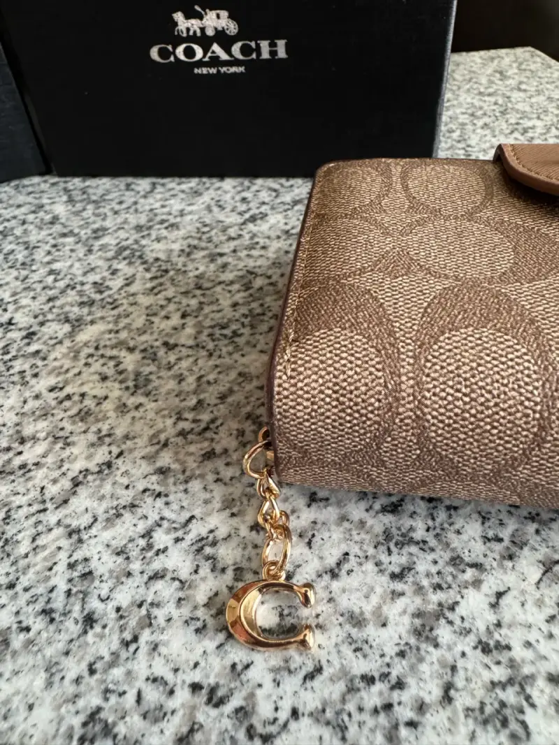 Billeteras Coach - 5