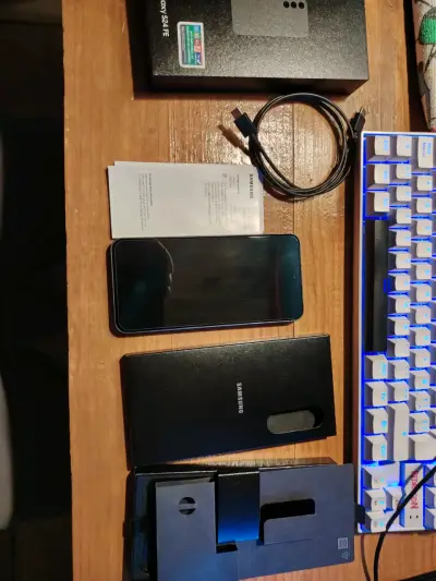 Samsung Galaxy S24 FE 128Gb - miniatura 5