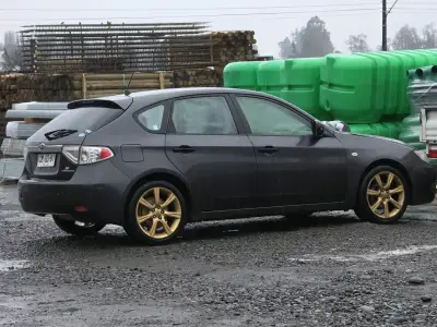 Subaru impreza 1.5r - miniatura 3