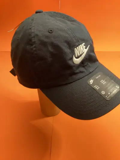Gorra Nike Club Cap Negra Unisex - miniatura 2