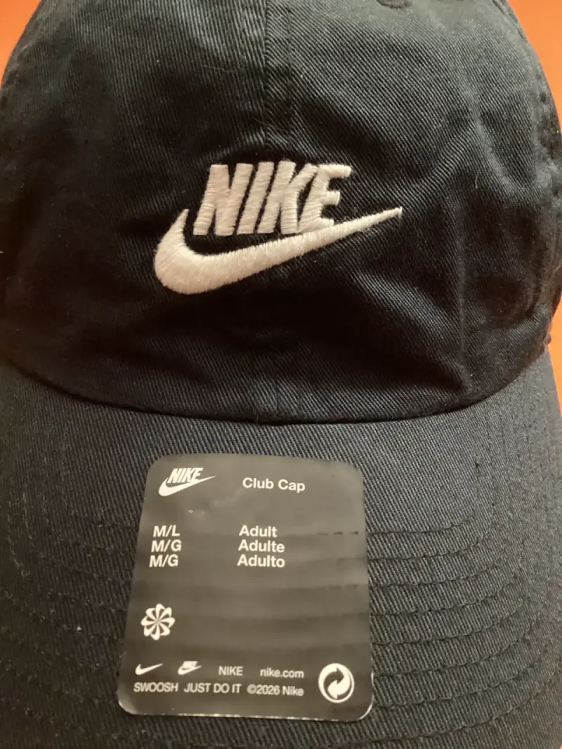 Gorra Nike Club Cap Negra Unisex - 4