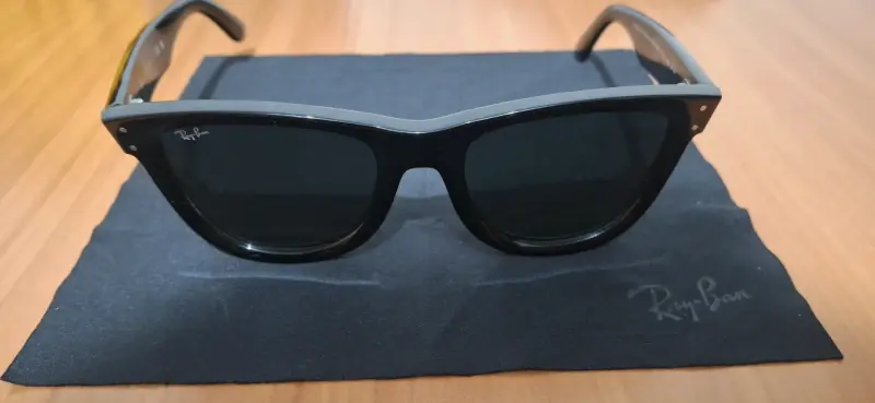 Gafas de sol Ray-Ban negras clásicas - 5