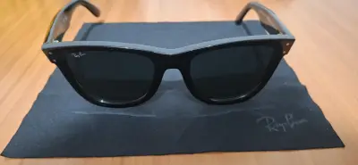 Gafas de sol Ray-Ban negras clásicas - miniatura 5