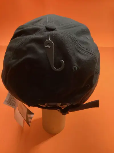 Gorra negra deportiva Adidas con logo - miniatura 3