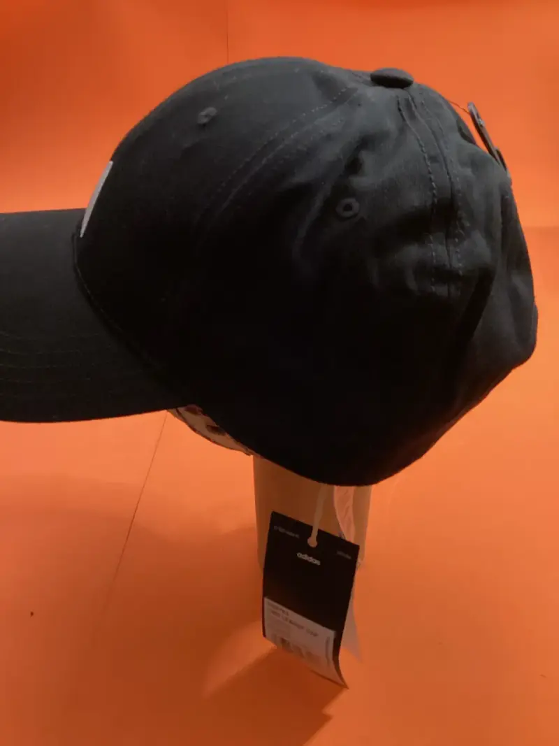 Gorra negra deportiva Adidas con logo - 4