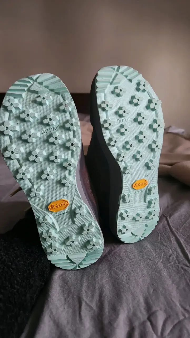 Zapatillas de senderismo Vasque marrón para mujer - 4