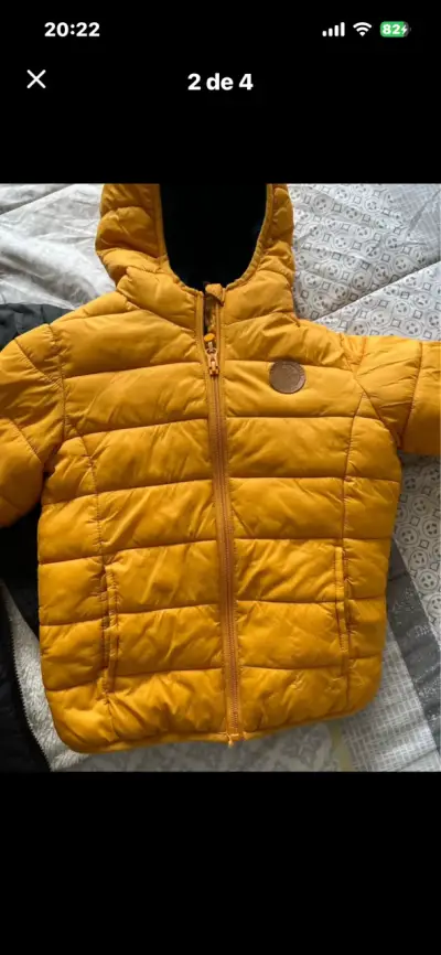 Chaqueta acolchada amarilla para niño con capucha - miniatura 1