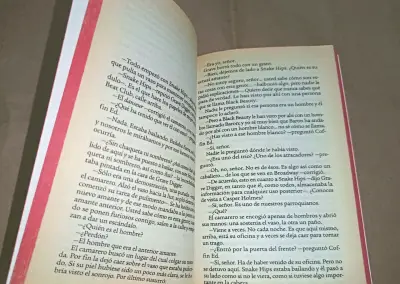 Libro 'Todos Muertos' de Chester Himes - miniatura 6