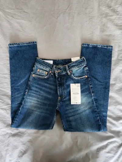 Jeans Zara Straight Crop Slim Fit Talla 32 - miniatura 5