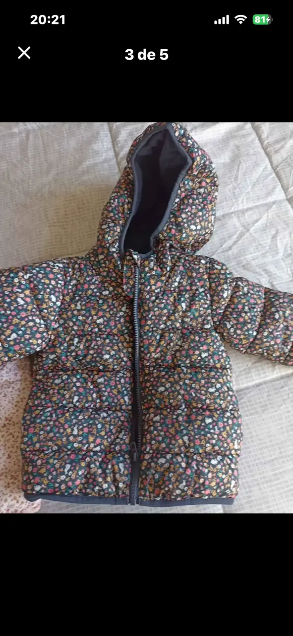 Chaqueta acolchada floral para bebé - 1