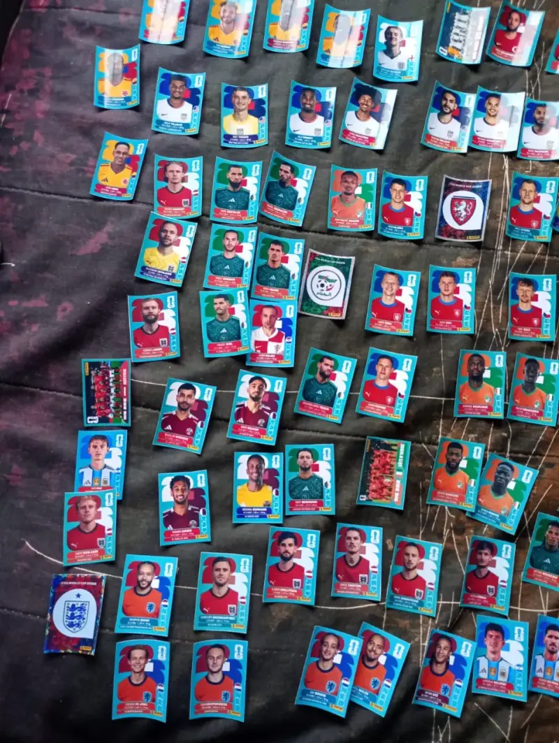 pack más de 400 láminas alternativas mundial 2026 - 5