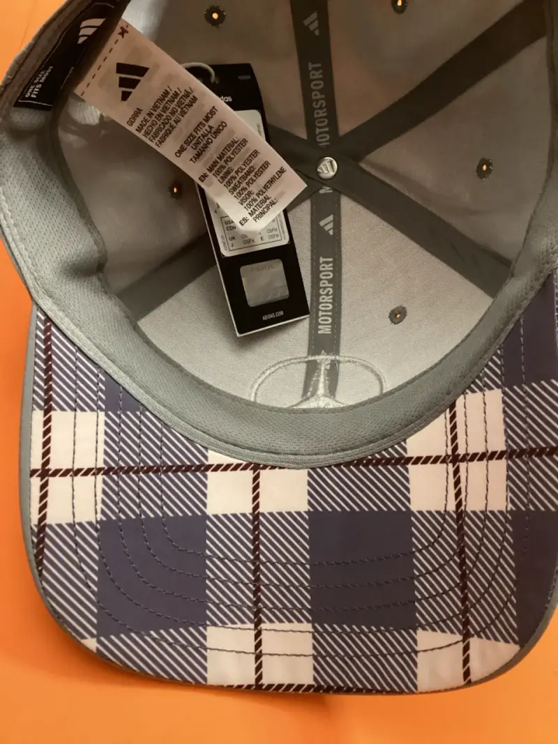 Gorra gris Mercedes AMG Petronas F1 - 3