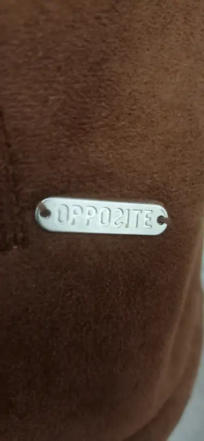 Chaleco de mujer con chiporro - miniatura 5
