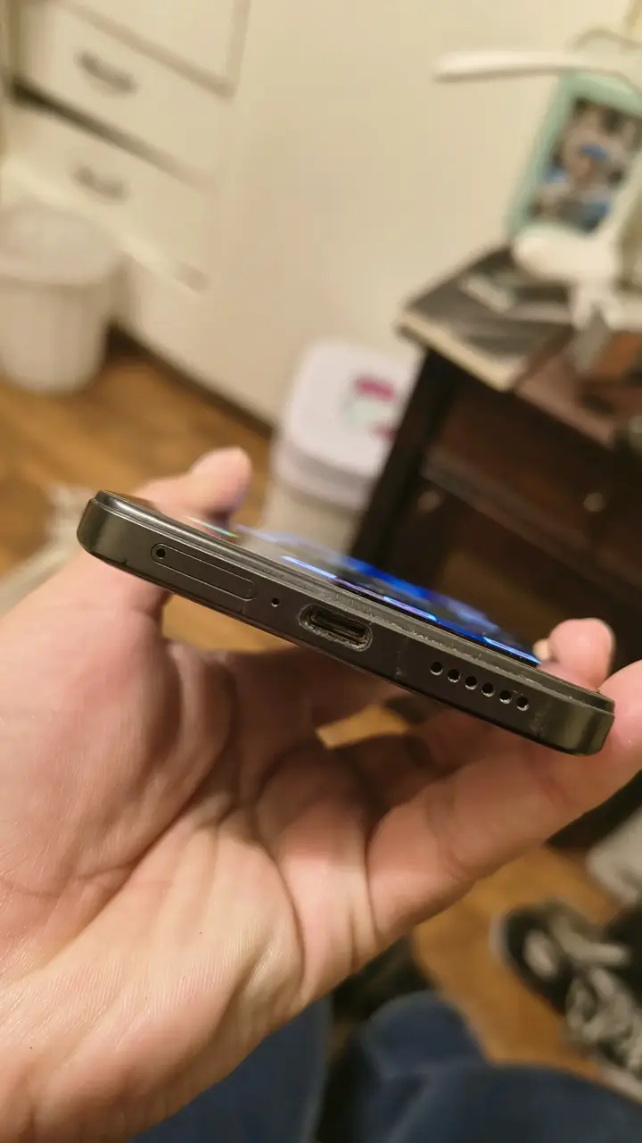 Smartphone Xiaomi Redmi 5G con pantalla grande - 5