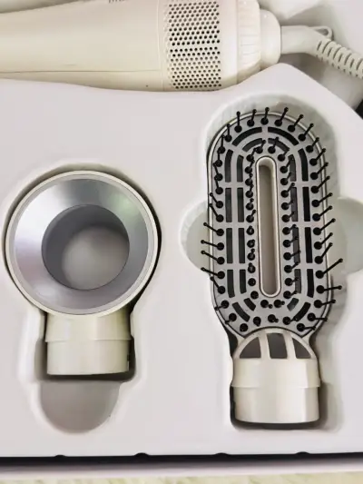 Cepillo Secador Multifuncional con Accesorios - miniatura 3