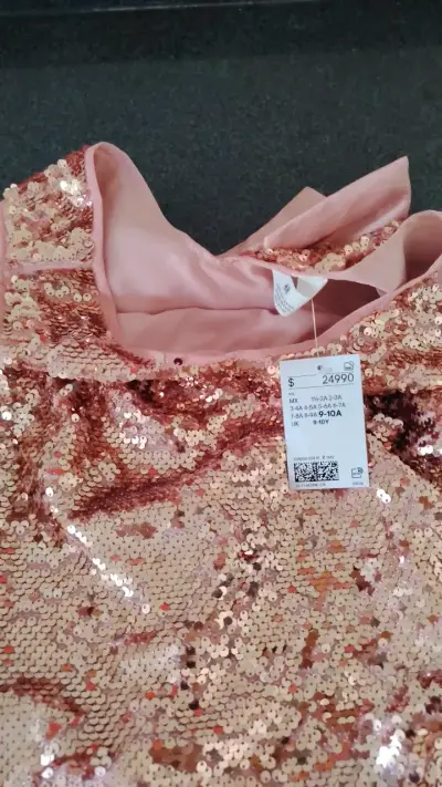 Vestido de lentejuelas rosado con lazo para niña - miniatura 3