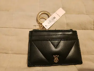 Monedero negro con llavero Victoria's Secret - miniatura 1
