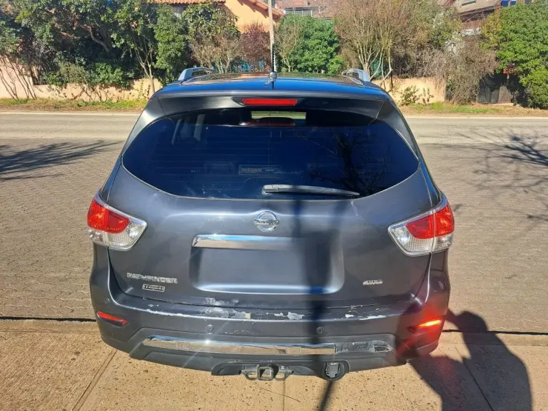 Camioneta SUV Nissan Pathfinder 4WD 2015 - 3