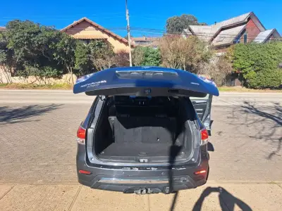 Camioneta SUV Nissan Pathfinder 4WD 2015 - miniatura 4