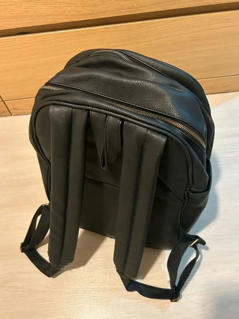 Bolso Pañalera 100%cuero - 2