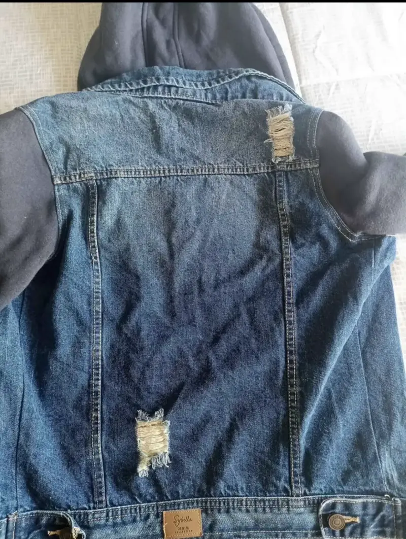 Chaqueta de Mezclilla con Capucha Sybilla - 3