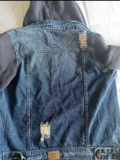 Chaqueta de Mezclilla con Capucha Sybilla - miniatura 3
