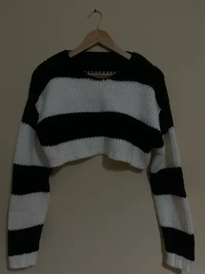 Suéter de rayas blanco y negro para mujer - miniatura 2